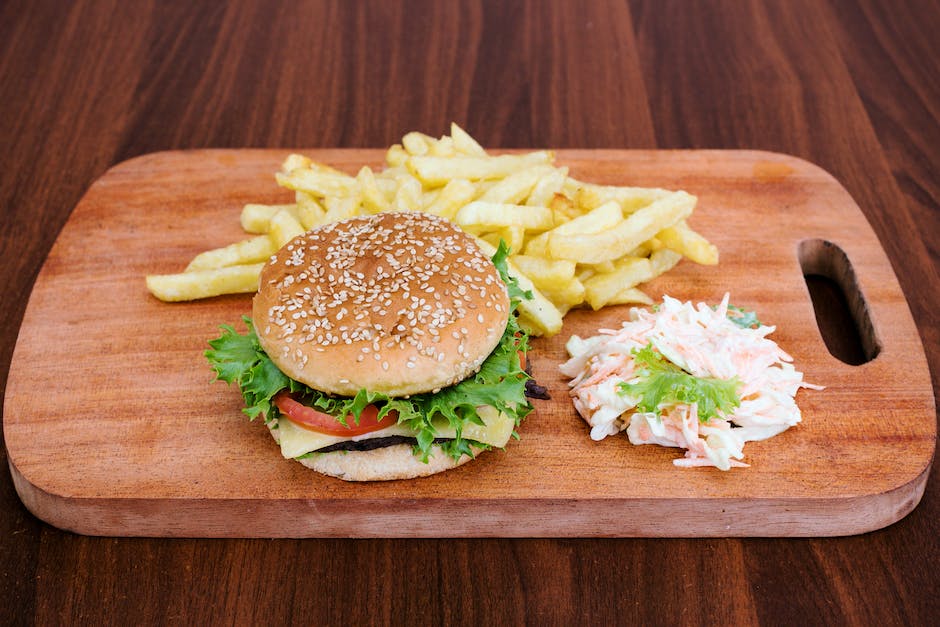 Does burger king take apple pay all you need to know 3 earn rewards when you pay for your order