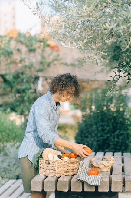 how long do onions last in the fridge